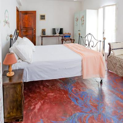 Angelicas Apartment 1 119