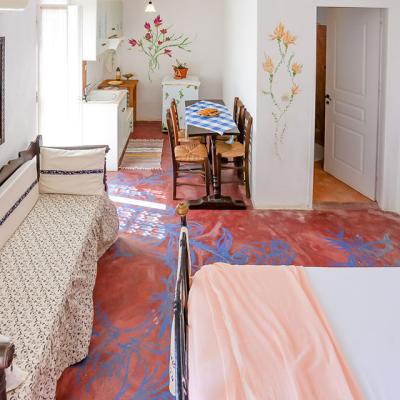 Angelicas Apartment 1 72