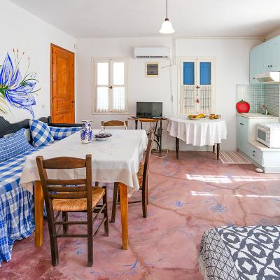 Angelicas Apartment 3 138