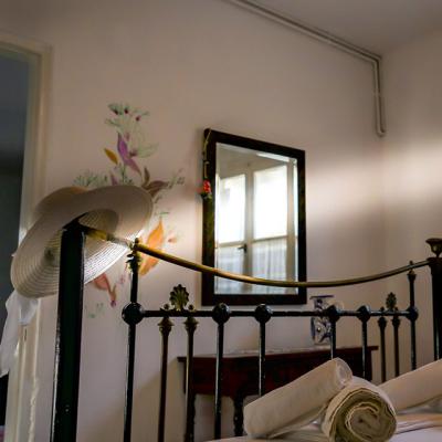 Angelicas Apartment 3 42